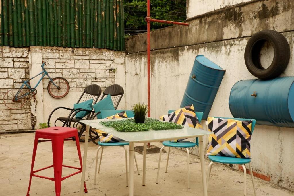 Tropical Breeze Hostel Cebu - Cebu Center Luaran gambar